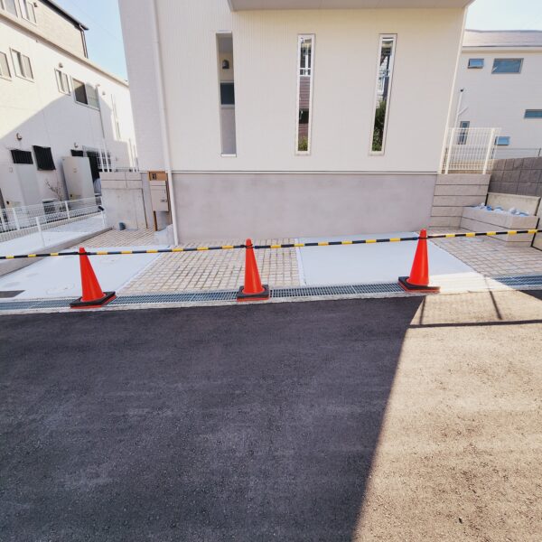 駐車スペース（2台分）