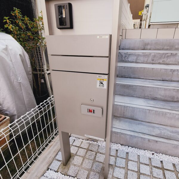 宅配ボックス付門柱