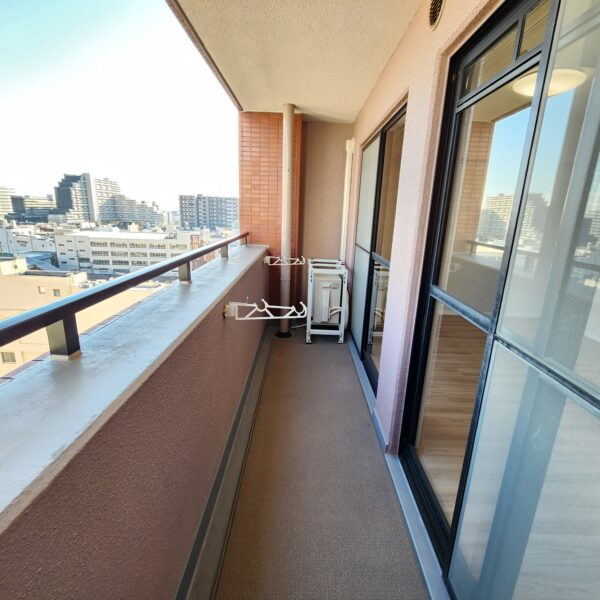 バルコニー バルコニー