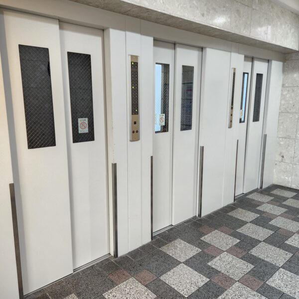 エレベーター エレベーター