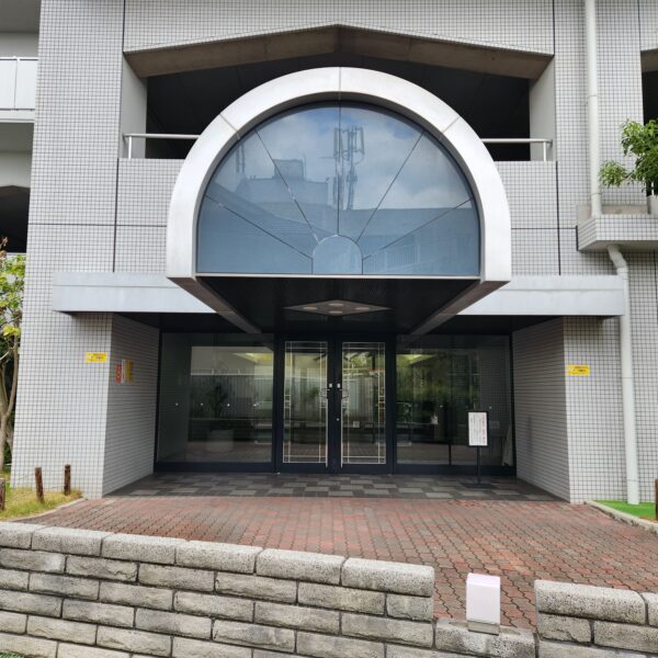 エントランス エントランス