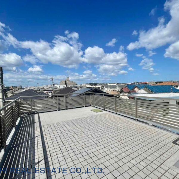 ルーフバルコニー